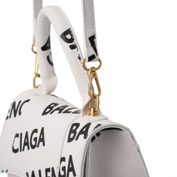 New bag - Image 4